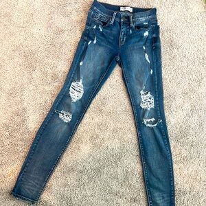 Mudd jeans, size 3 flex stretch, low rise, skinny